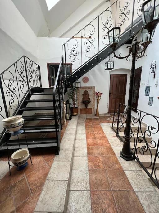City Center Apartment Банска-Бистрица Экстерьер фото